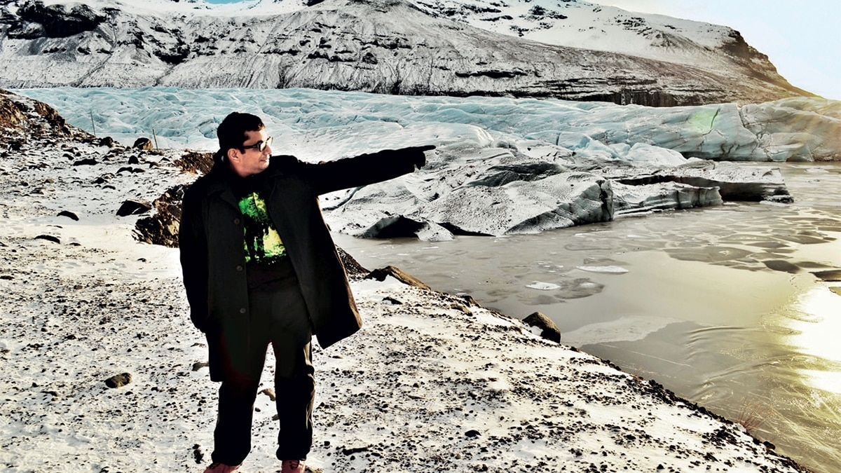 Novelist Henry Miller says one's destination is never a place, but a new way of seeing things. Inspired, Vishal Gondal has perfected the art of getting more out of his work trips Novelist Henry Miller says one's destination is never a place, but a new way of seeing things. Inspired, Vishal Gondal has perfected the art of getting more out of his work trips