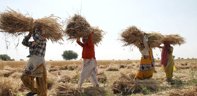 Global economic uncertainty is taking a toll on SDG progress, says World Economic Forum's Chief Economists Outlook report Global economic uncertainty is taking a toll on SDG progress, says World Economic Forum's Chief Economists Outlook report