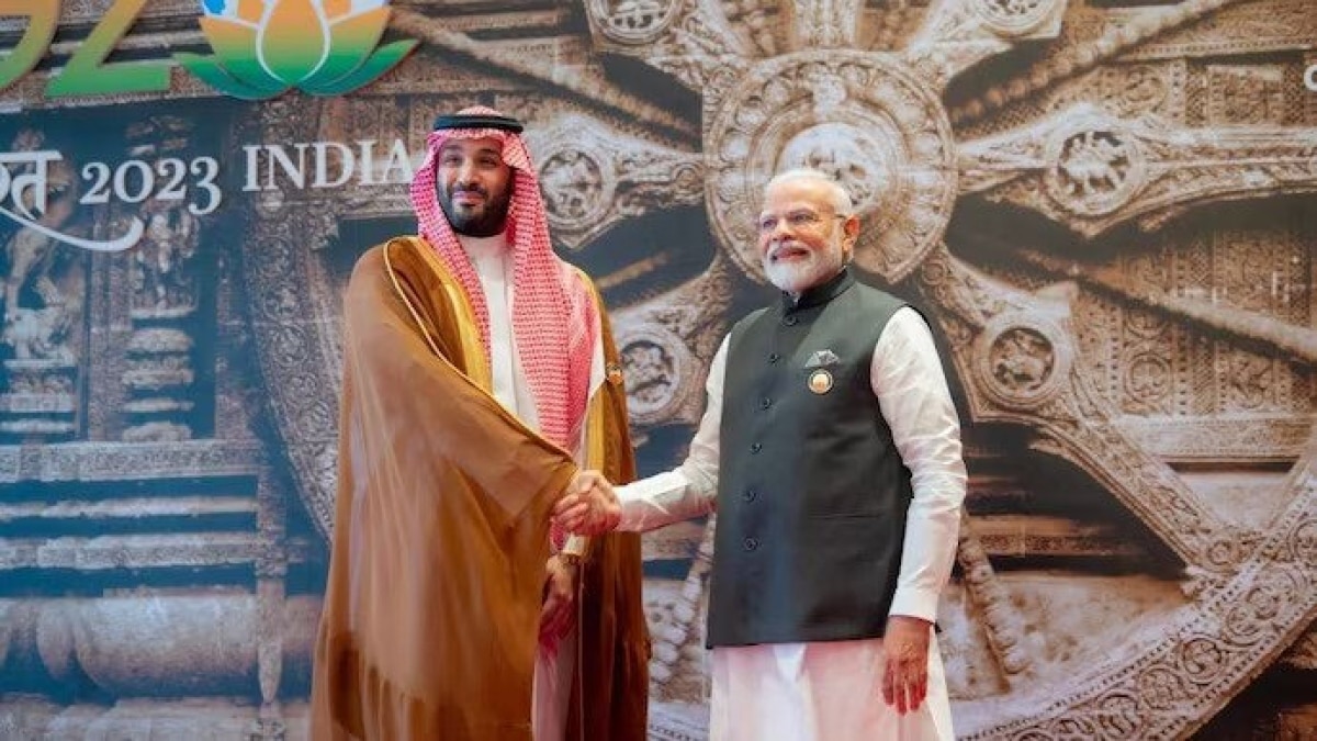 WATCH: Saudi Arabia Crown Prince Mohd. Bin Salman accorded ceremonial welcome at Rashtrapati Bhavan today
