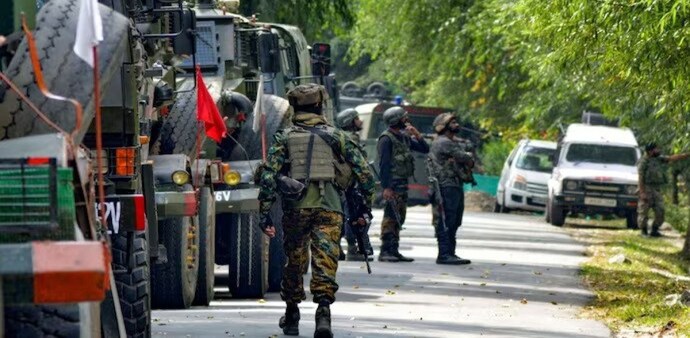 The Indian Army and Jammu and Kashmir Police killed three terrorists along the Line of Control (LoC) in the Uri town of Baramulla district, said Dhillon The Indian Army and Jammu and Kashmir Police killed three terrorists along the Line of Control (LoC) in the Uri town of Baramulla district, said Dhillon