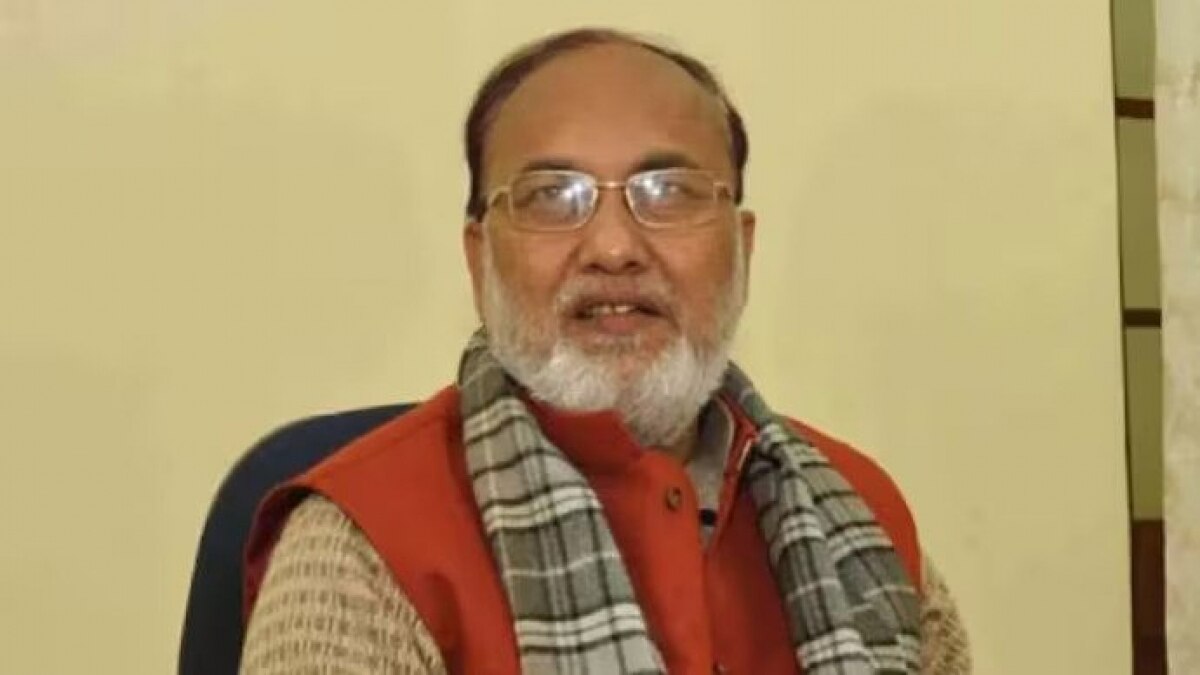 RJD leader Abdul Bari Siddiqui. RJD leader Abdul Bari Siddiqui.