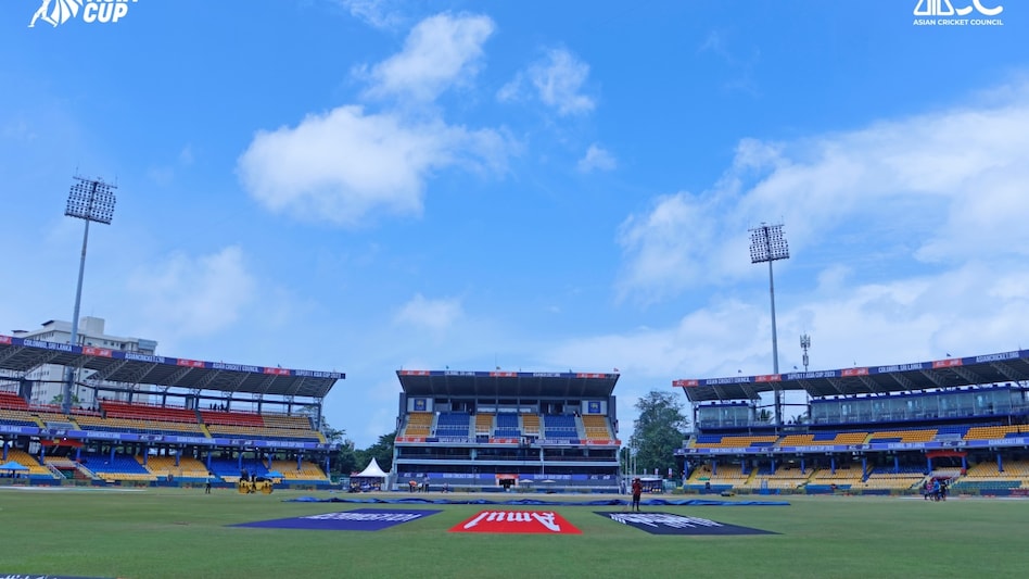 In the Group Stage, India scored 266 in their innings, with Ishan Kishan (82) and Hardik Pandya (87) being the top performers. In the Group Stage, India scored 266 in their innings, with Ishan Kishan (82) and Hardik Pandya (87) being the top performers.