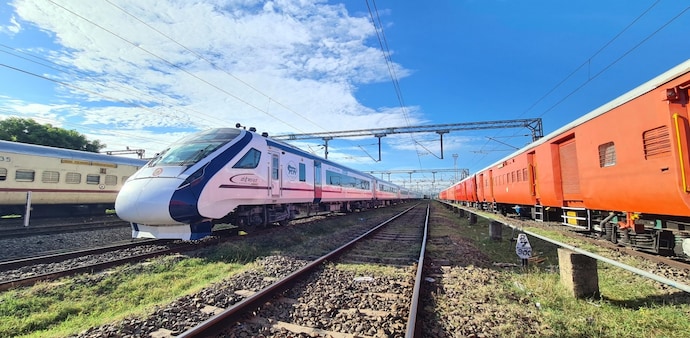 Nine new Vande Bharat Express to connect 11 states Nine new Vande Bharat Express to connect 11 states
