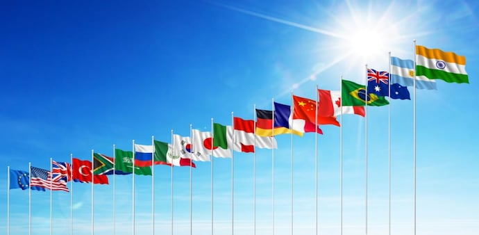 Developing countries will also require $ 4 trillion per year for clean energy technologies by 2030 to reach net zero emissions by 2050 Developing countries will also require $ 4 trillion per year for clean energy technologies by 2030 to reach net zero emissions by 2050