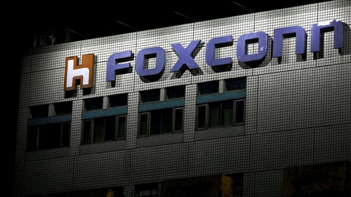 Foxconn finds a new partner to build chip plant in India after parting ways with Vedanta: Report Foxconn finds a new partner to build chip plant in India after parting ways with Vedanta: Report