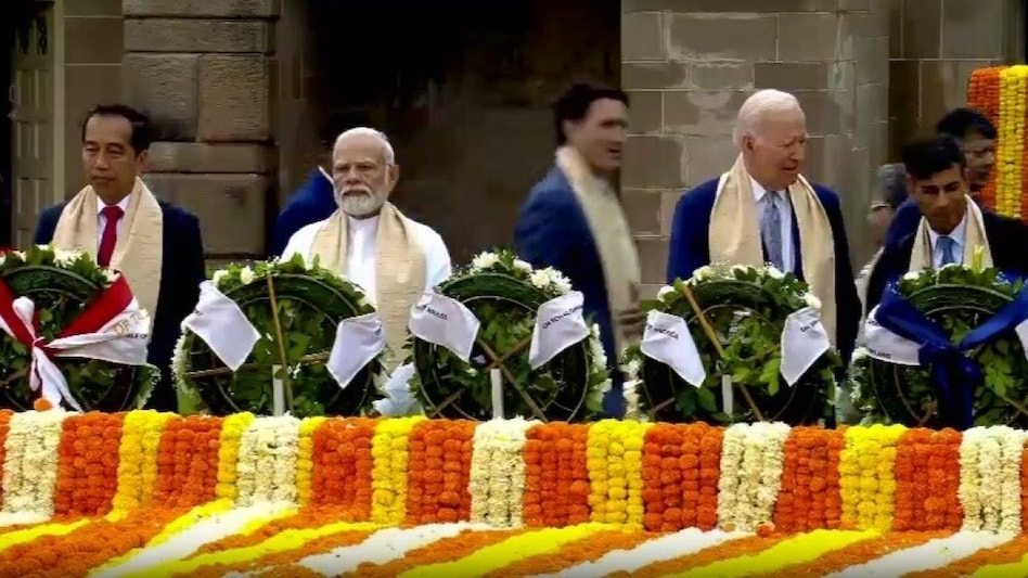 PM Modi, Rishi Sunak, and Joe Biden paid floral tributes to Mahatma Gandhi at Rajghat PM Modi, Rishi Sunak, and Joe Biden paid floral tributes to Mahatma Gandhi at Rajghat