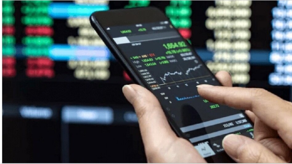 GNFC shares will turn ex-date for dividend today. This company had announced a final dividend of Rs 30 per share and the dividend will be paid on October 18. GNFC shares will turn ex-date for dividend today. This company had announced a final dividend of Rs 30 per share and the dividend will be paid on October 18.