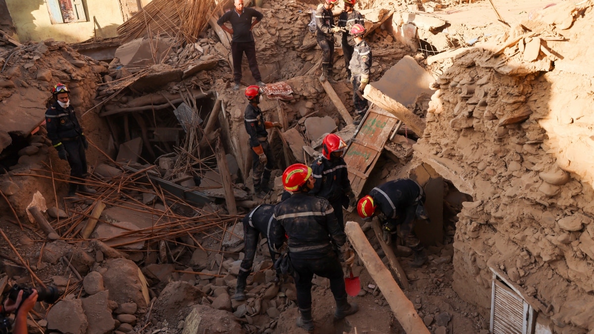 Morocco survivors seek aid as earthquake toll passes 2,100