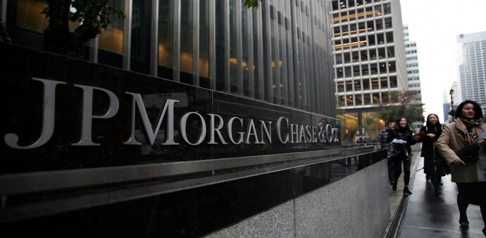 The much-awaited move is seen to infuse billions of dollars into the one of the fastest-growing major economies. (Photo: Reuters) The much-awaited move is seen to infuse billions of dollars into the one of the fastest-growing major economies. (Photo: Reuters)