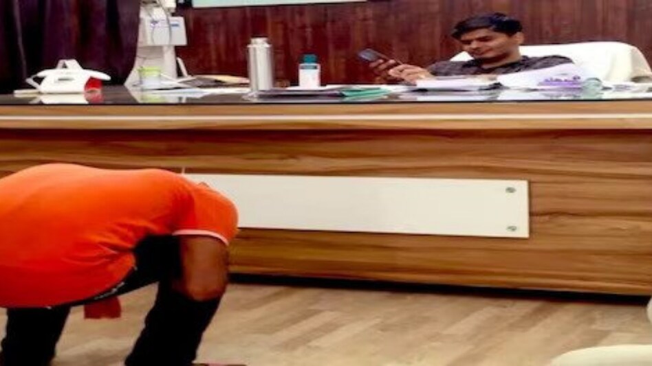 Pappu alleged that he was verbally abused and forced to crouch like a chicken as a punishment by the SDM Pappu alleged that he was verbally abused and forced to crouch like a chicken as a punishment by the SDM