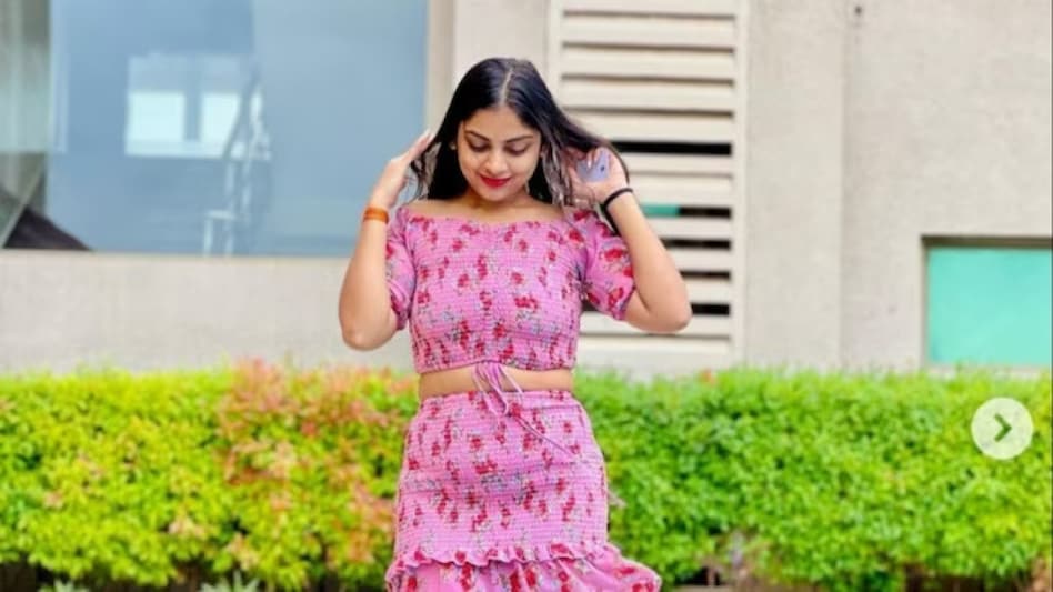 Rupal Ogrey, 24-year-old flight attendant found dead in her Mumbai apartment. Rupal Ogrey, 24-year-old flight attendant found dead in her Mumbai apartment.