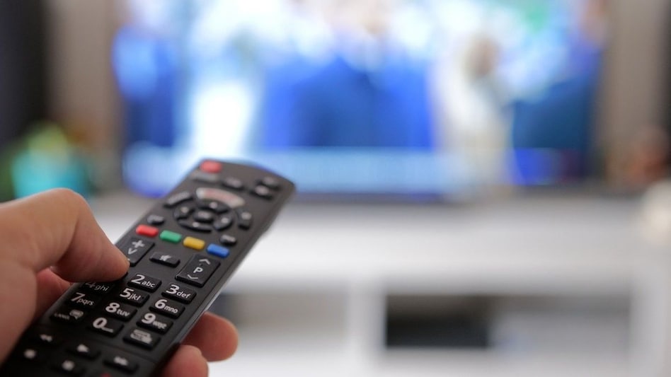 Excitel introduces two new broadband plans with free Smart TV and projector Excitel introduces two new broadband plans with free Smart TV and projector