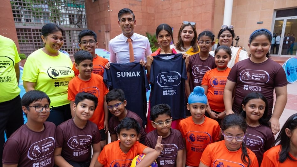 UK PM Rishi Sunak interacted with young students at the British Council in Delhi UK PM Rishi Sunak interacted with young students at the British Council in Delhi