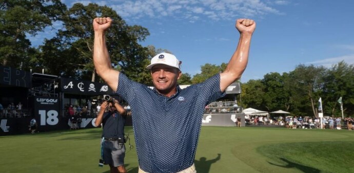 LIV Golf Chicago winner Bryson DeChambeau acknowledges the cheers greeting the result at Rich Harvest Farms on Sunday. Image courtesy livgolf.com. LIV Golf Chicago winner Bryson DeChambeau acknowledges the cheers greeting the result at Rich Harvest Farms on Sunday. Image courtesy livgolf.com.