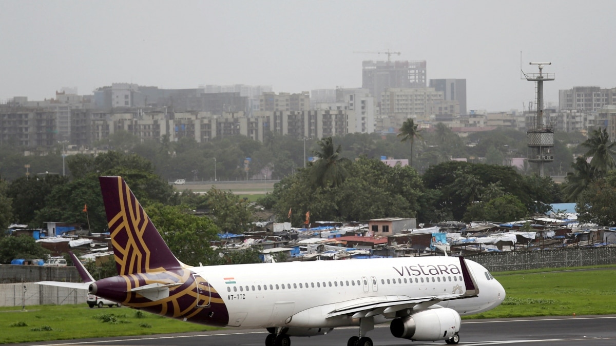 'We deeply regret...': Vistara responds to man's claim of his blind mother left alone on flight