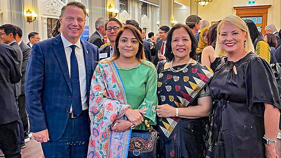 Brisbane: Delhi Mayor Shelly Oberoi (2L) with Lord Mayor of Brisbane Adrian Schrinner and others at the historic Brisbane City Hall. She participated in the Asia Pacific Cities Summit and Mayors' Forum held from Oct. 11-13 in Brisbane, Australia. Brisbane: Delhi Mayor Shelly Oberoi (2L) with Lord Mayor of Brisbane Adrian Schrinner and others at the historic Brisbane City Hall. She participated in the Asia Pacific Cities Summit and Mayors' Forum held from Oct. 11-13 in Brisbane, Australia.