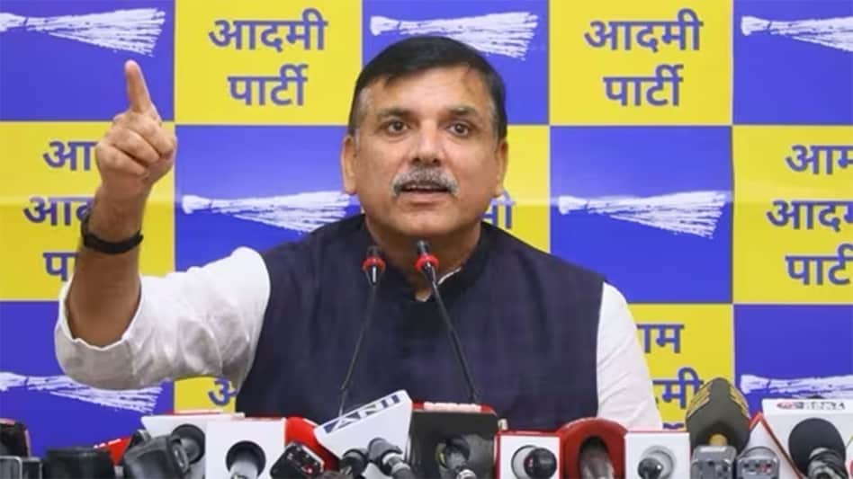 Sanjay Singh was questioned by the ED for over 10 hours in connection with the money laundering case linked to the Delhi liquor policy. Sanjay Singh was questioned by the ED for over 10 hours in connection with the money laundering case linked to the Delhi liquor policy.