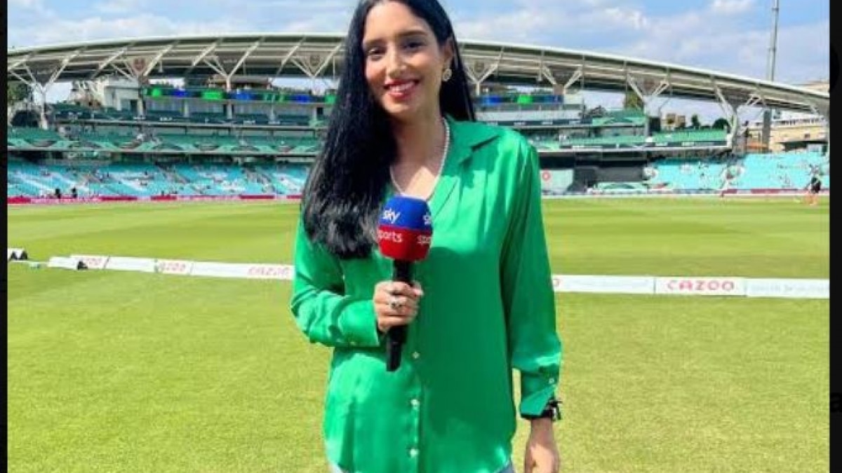 Pakistani sports presenter Zainab Abbas Pakistani sports presenter Zainab Abbas