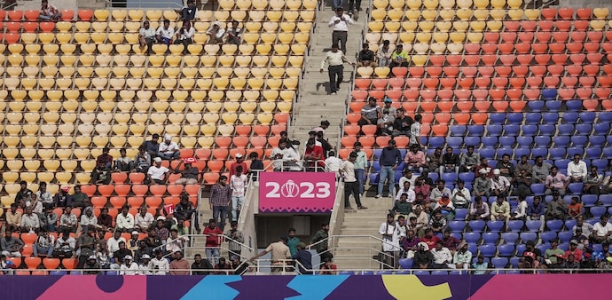 ICC World Cup 2023, Eng vs NZ: 'This is embarrassing,' say cricket fans amid visuals of near-empty Ahmedabad stadium ICC World Cup 2023, Eng vs NZ: 'This is embarrassing,' say cricket fans amid visuals of near-empty Ahmedabad stadium