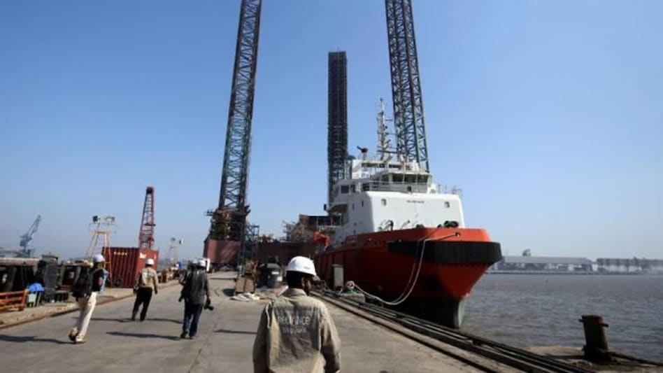Reliance Naval Defence & Engineering Limited, formerly Pipavav Shipyard, has a 720-metre seafront and 685-metre outfit quay, which makes it one of the largest dry docks in the world. Reliance Naval Defence & Engineering Limited, formerly Pipavav Shipyard, has a 720-metre seafront and 685-metre outfit quay, which makes it one of the largest dry docks in the world.