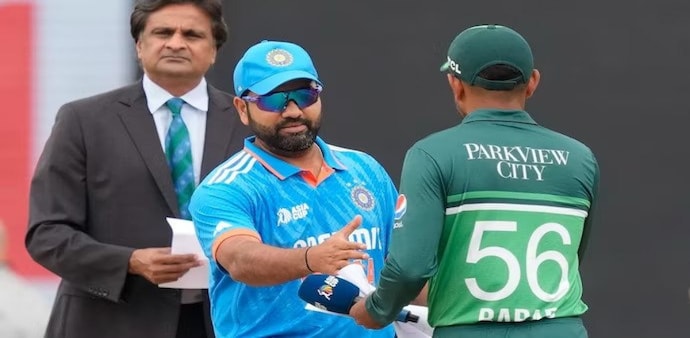 The World Cup match between India and Pakistan will begin at 2 pm (AP Photo) The World Cup match between India and Pakistan will begin at 2 pm (AP Photo)
