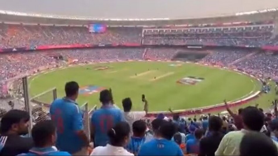 The DMK leader also shared the video in which the crowd can be seen chanting "Jai Shri Ram" when Rizwan was returning to the dressing room after scoring 49 runs off 69 balls The DMK leader also shared the video in which the crowd can be seen chanting "Jai Shri Ram" when Rizwan was returning to the dressing room after scoring 49 runs off 69 balls
