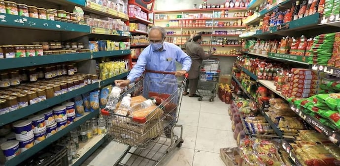 Delhi's inflation came down further in September from 3.1 per cent recorded in August. Delhi's inflation came down further in September from 3.1 per cent recorded in August.