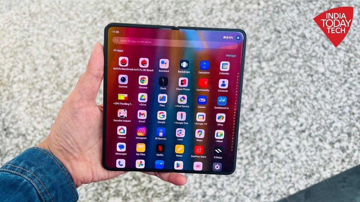 OnePlus Open is the only foldable phone that doesn't feel like a compromise