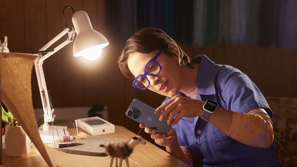 Apple's Trade-In program extends competitive trade-in values for a wide range of smartphone models. Apple's Trade-In program extends competitive trade-in values for a wide range of smartphone models.