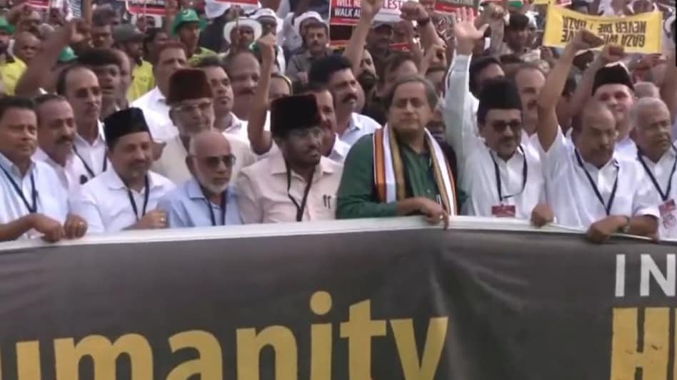 Shashi Tharoor on Thursday attended a pro-Palestine rally in Kerala's Kozhikode Shashi Tharoor on Thursday attended a pro-Palestine rally in Kerala's Kozhikode