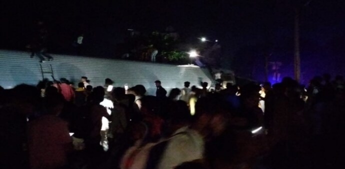Three coaches of North East Express derailed in Bihar Three coaches of North East Express derailed in Bihar