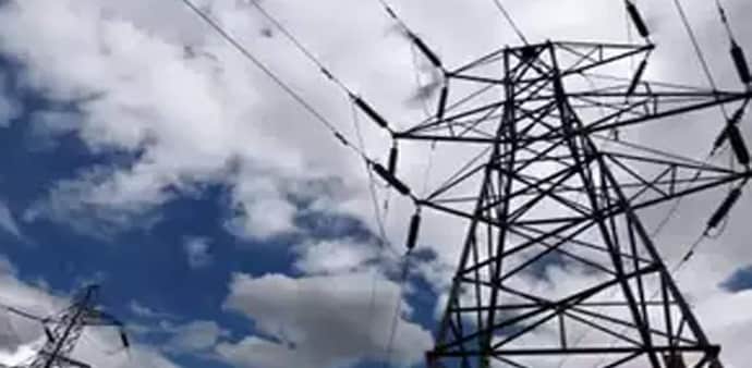 Adani has commissioned the Khargar-Vikhroli transmission line Adani has commissioned the Khargar-Vikhroli transmission line