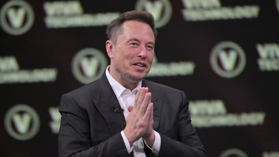 Starlink has grown its network in low-Earth orbit to roughly 5,000 satellites. Starlink has grown its network in low-Earth orbit to roughly 5,000 satellites.