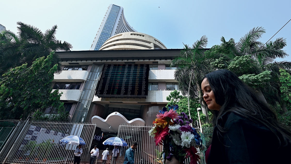 The BSE building in Mumbai (Photo by MANDAR DEODHAR) The BSE building in Mumbai (Photo by MANDAR DEODHAR)