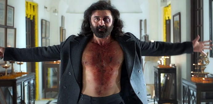 It also shows how a son takes on his father's clout and exacts revenge from those who shot his father. It also shows how a son takes on his father's clout and exacts revenge from those who shot his father.