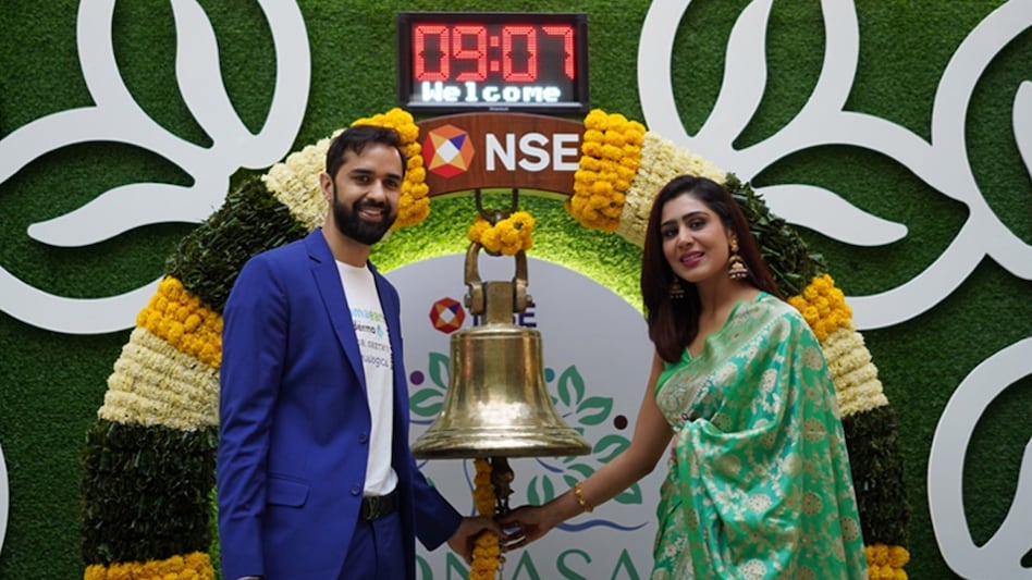 Mamaearth founders Varun and Ghazal Alagh at NSE on Tuesday. Mamaearth founders Varun and Ghazal Alagh at NSE on Tuesday.