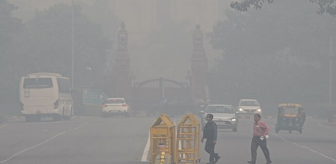 'Next 15 days crucial for Delhi, use public transport,' says Gopal Rai as air quality turns 'severe' 'Next 15 days crucial for Delhi, use public transport,' says Gopal Rai as air quality turns 'severe'