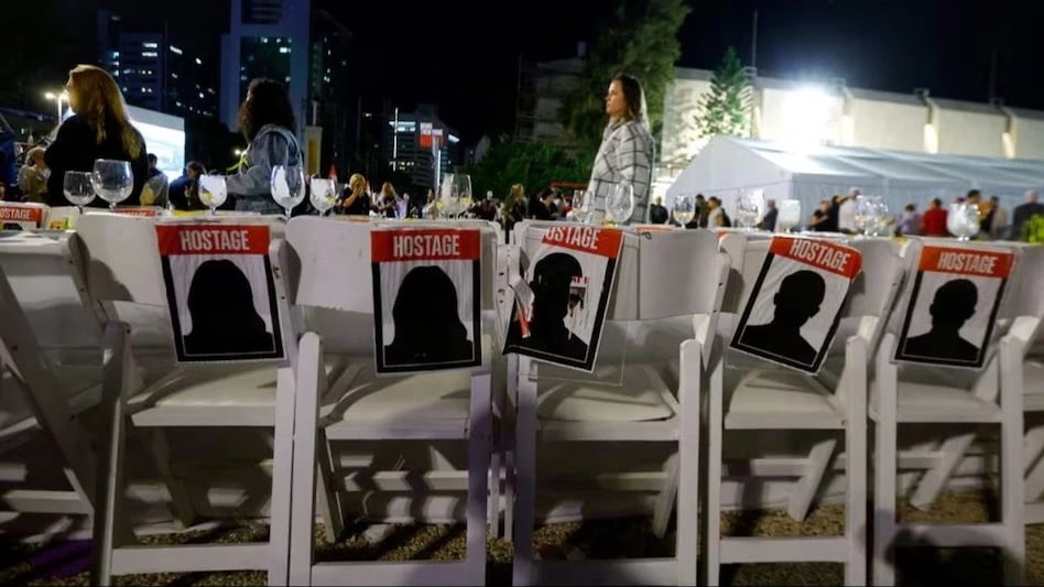 Some of the protesters waved the flags of Hamas and Islamic Jihad, another Palestinian militant group. Some of the protesters waved the flags of Hamas and Islamic Jihad, another Palestinian militant group.