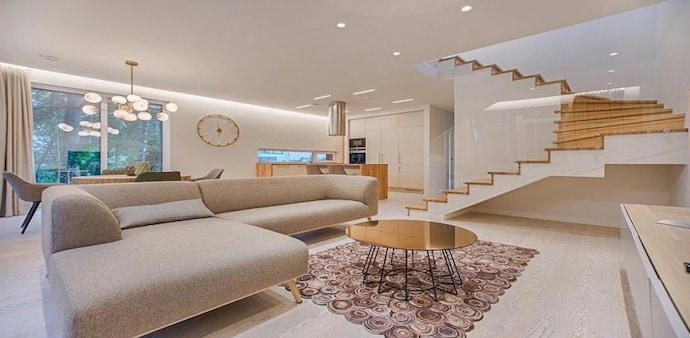 Last year, nearly Rs 1,170 crore worth of ultra-luxury homes were sold in the country Last year, nearly Rs 1,170 crore worth of ultra-luxury homes were sold in the country