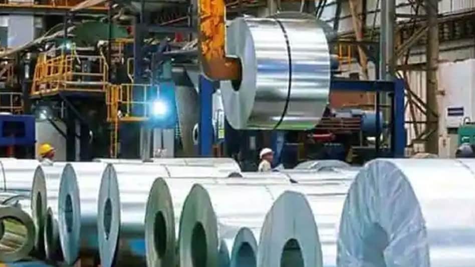 Hindalco posts near-flat net profit in Q2 at Rs 2,196 cr on lower prices, demand Hindalco posts near-flat net profit in Q2 at Rs 2,196 cr on lower prices, demand