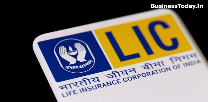 Jeevan Utsav features attractive premium payment terms, with policyholders having flexibility in choosing their preferred term from various available options. Jeevan Utsav features attractive premium payment terms, with policyholders having flexibility in choosing their preferred term from various available options.