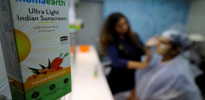 Mamaearth-parent Honasa Consumer shares jump 38% in two sessions; here's what analysts say Mamaearth-parent Honasa Consumer shares jump 38% in two sessions; here's what analysts say