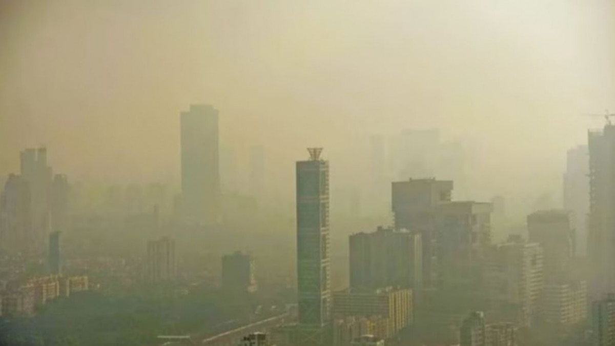 Mumbai: HC allows Diwali firecrackers only from 7-10 pm as air quality worsens