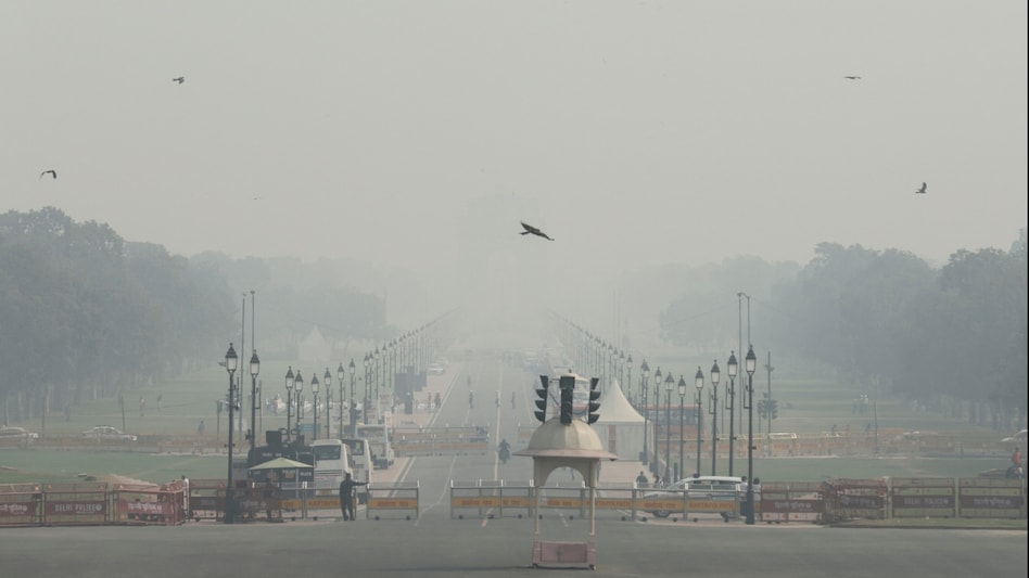 Delhi air pollution: Odd-even scheme makes a comeback Delhi air pollution: Odd-even scheme makes a comeback
