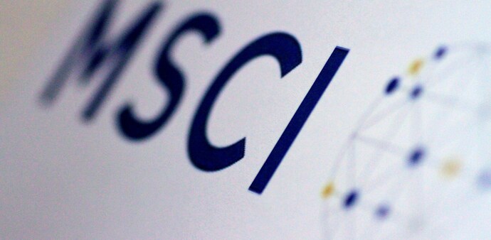 They sold Indian shares worth 1,400.10 billion rupees and 376.32 billion rupees on a net basis in fiscal 2022 and 2023, respectively They sold Indian shares worth 1,400.10 billion rupees and 376.32 billion rupees on a net basis in fiscal 2022 and 2023, respectively