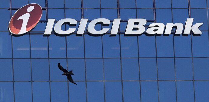 ICICI Bank, under Sandeep Bakhshi, has left behind bellwethers like HUL and Infosys to climb two positions on this year's BT500 list and break into the Top 5 ICICI Bank, under Sandeep Bakhshi, has left behind bellwethers like HUL and Infosys to climb two positions on this year's BT500 list and break into the Top 5