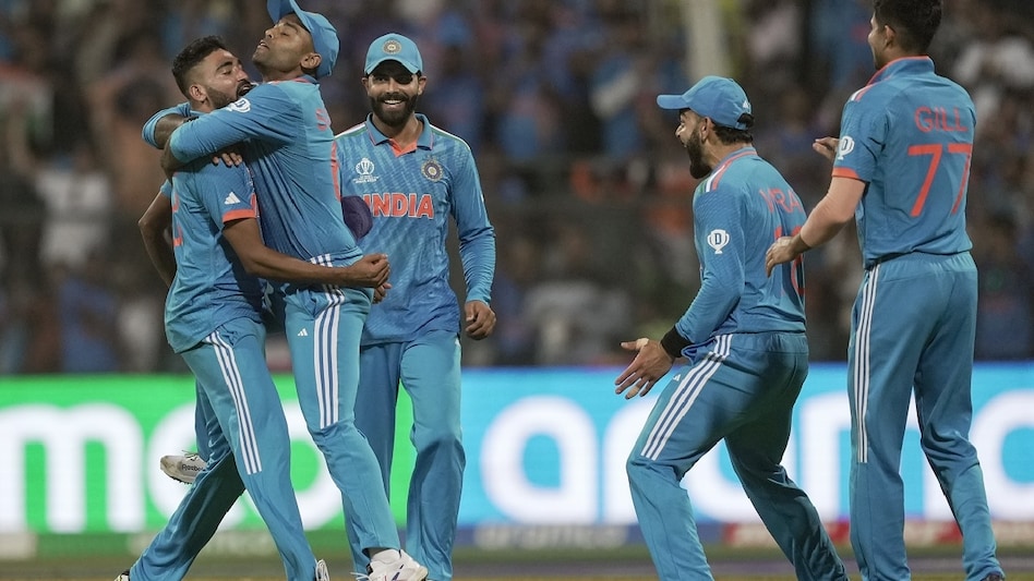 'Next level dominance by pace trio': Indian bowlers praised for decimating Sri Lanka's batting 'Next level dominance by pace trio': Indian bowlers praised for decimating Sri Lanka's batting