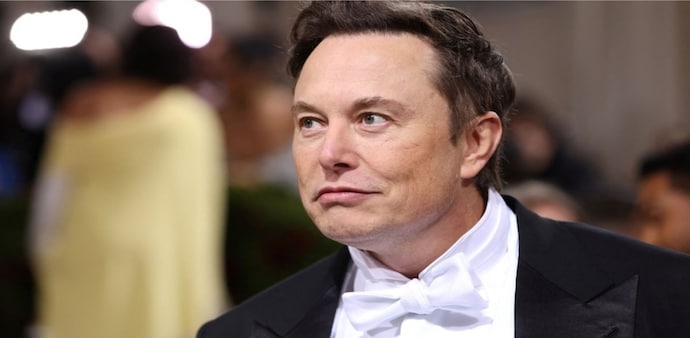 Elon Musk’s AI chatbot, Grok, is only accessible to the X premium users in the US as of now Elon Musk’s AI chatbot, Grok, is only accessible to the X premium users in the US as of now