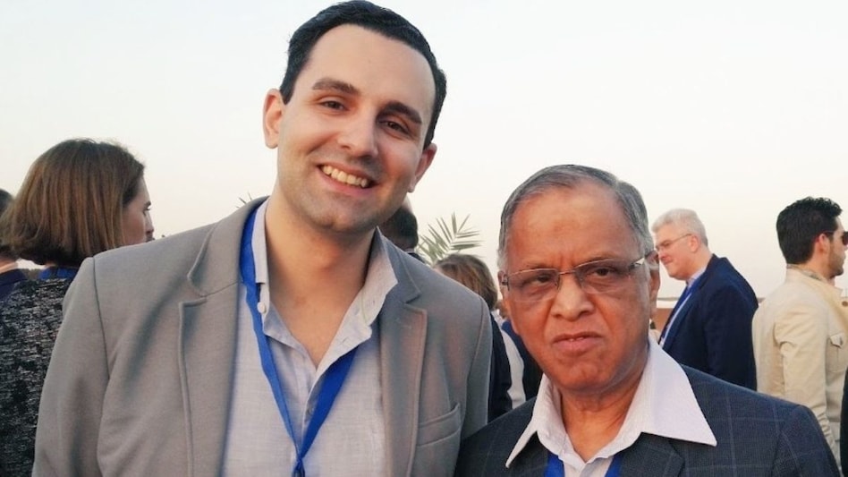 Alan Mamedi (L) with NR Narayana Murthy (R) Alan Mamedi (L) with NR Narayana Murthy (R)