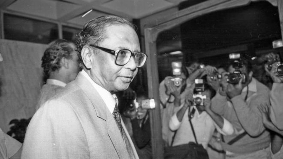 S Venkitaramanan was the 18th Governor of the RBI, serving for two years from 1990 to 1992. S Venkitaramanan was the 18th Governor of the RBI, serving for two years from 1990 to 1992.